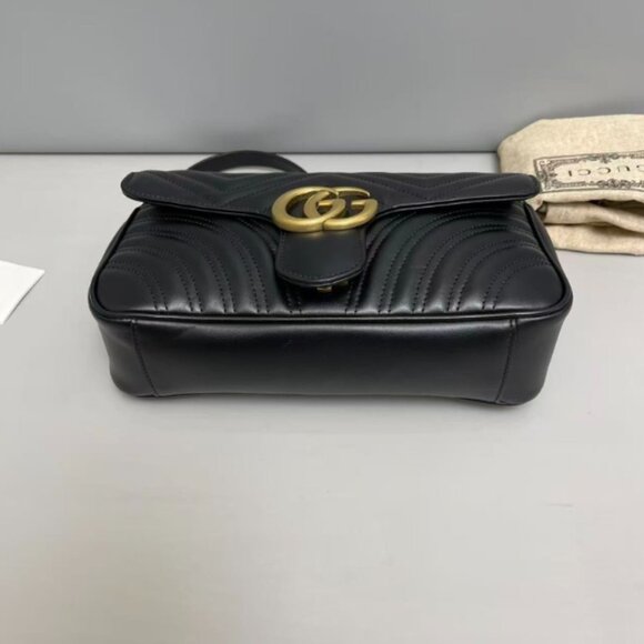 Gucci GG Marmont Black Shoulder Bag - Picture 7 of 8